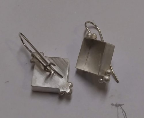 Judy Larson's Cobblestone Cab Earrings - , Metalwork, Sawing, Saw, Wire Saw, Butane Torch, Soldering, Solder, cobblestone earrings